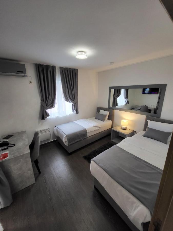 Olympic Wellness & Spa Hotel Belgrado Esterno foto