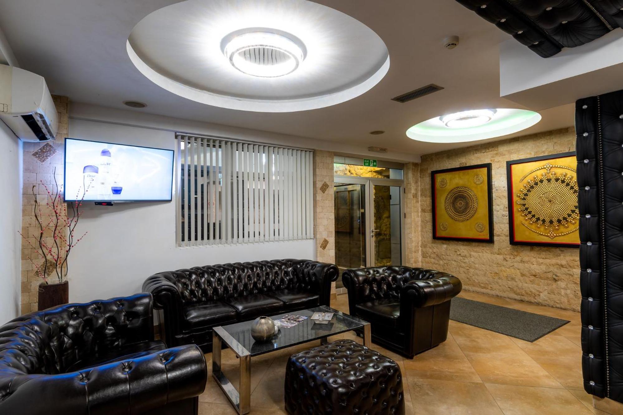 Olympic Wellness & Spa Hotel Belgrado Esterno foto