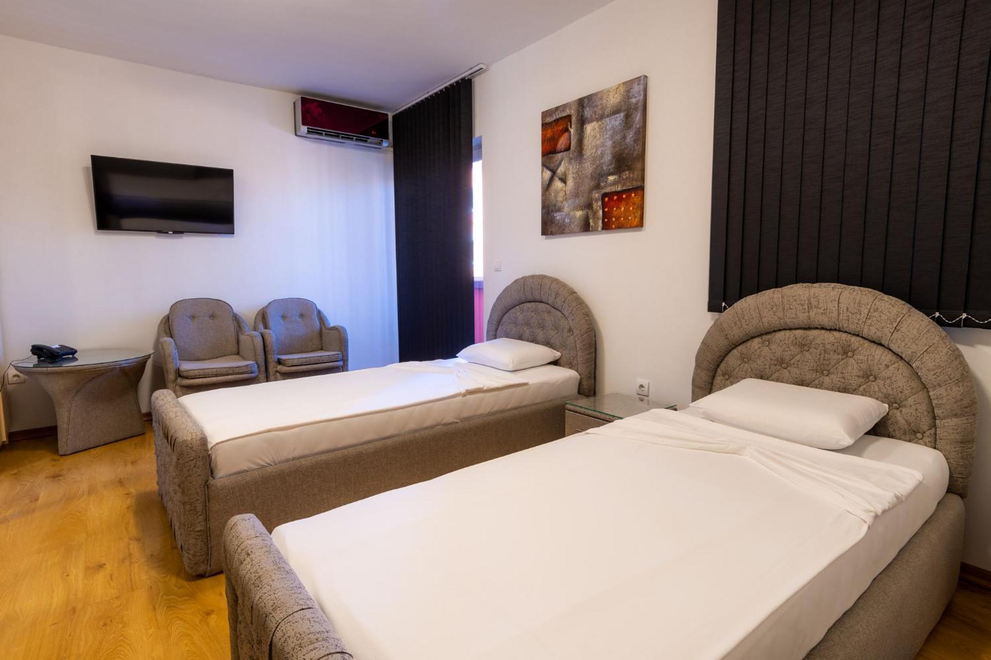 Olympic Wellness & Spa Hotel Belgrado Esterno foto