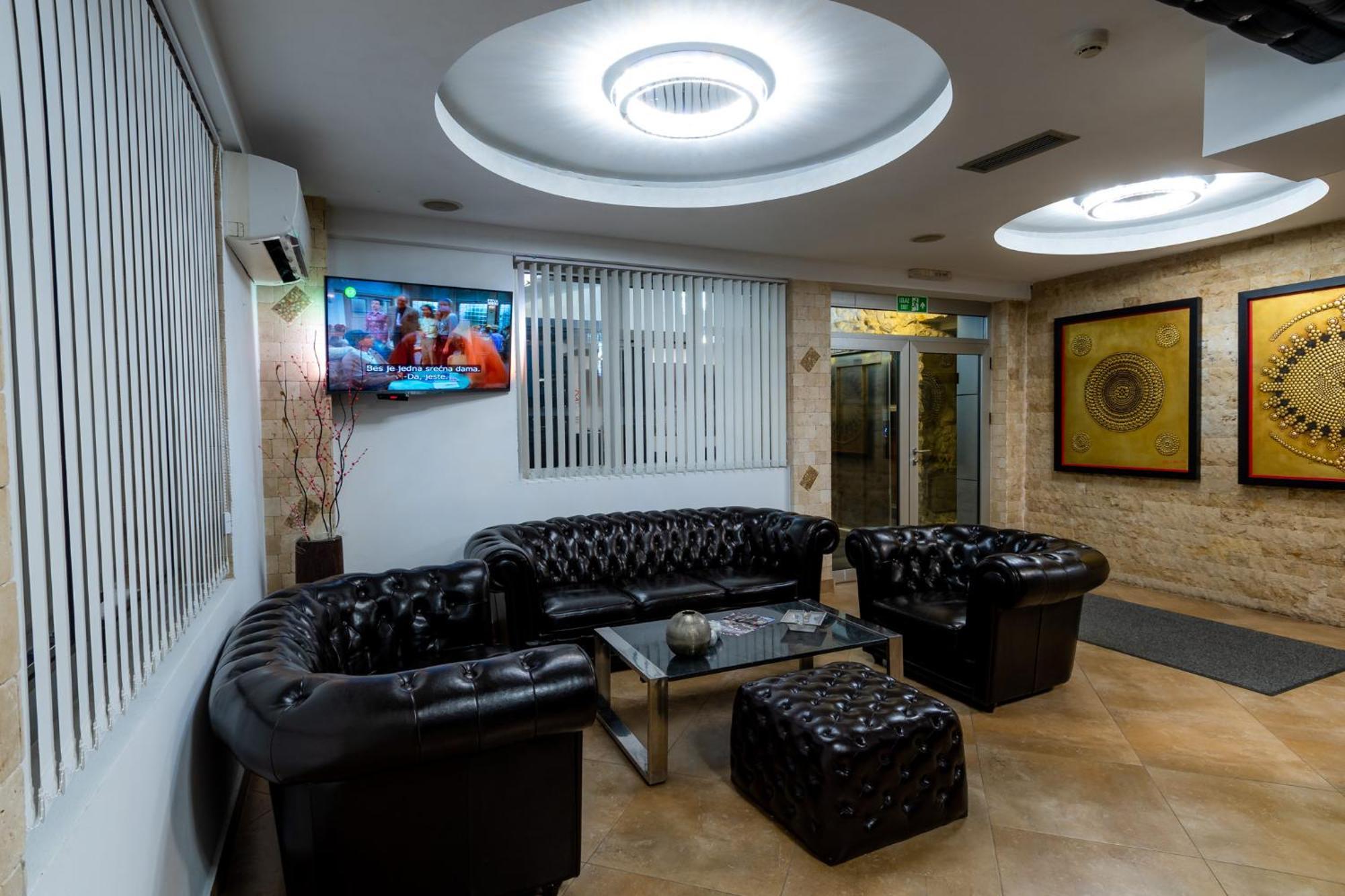 Olympic Wellness & Spa Hotel Belgrado Esterno foto