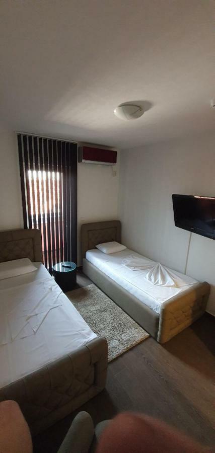 Olympic Wellness & Spa Hotel Belgrado Esterno foto