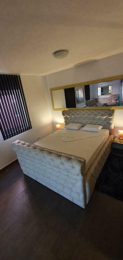 Olympic Wellness & Spa Hotel Belgrado Esterno foto